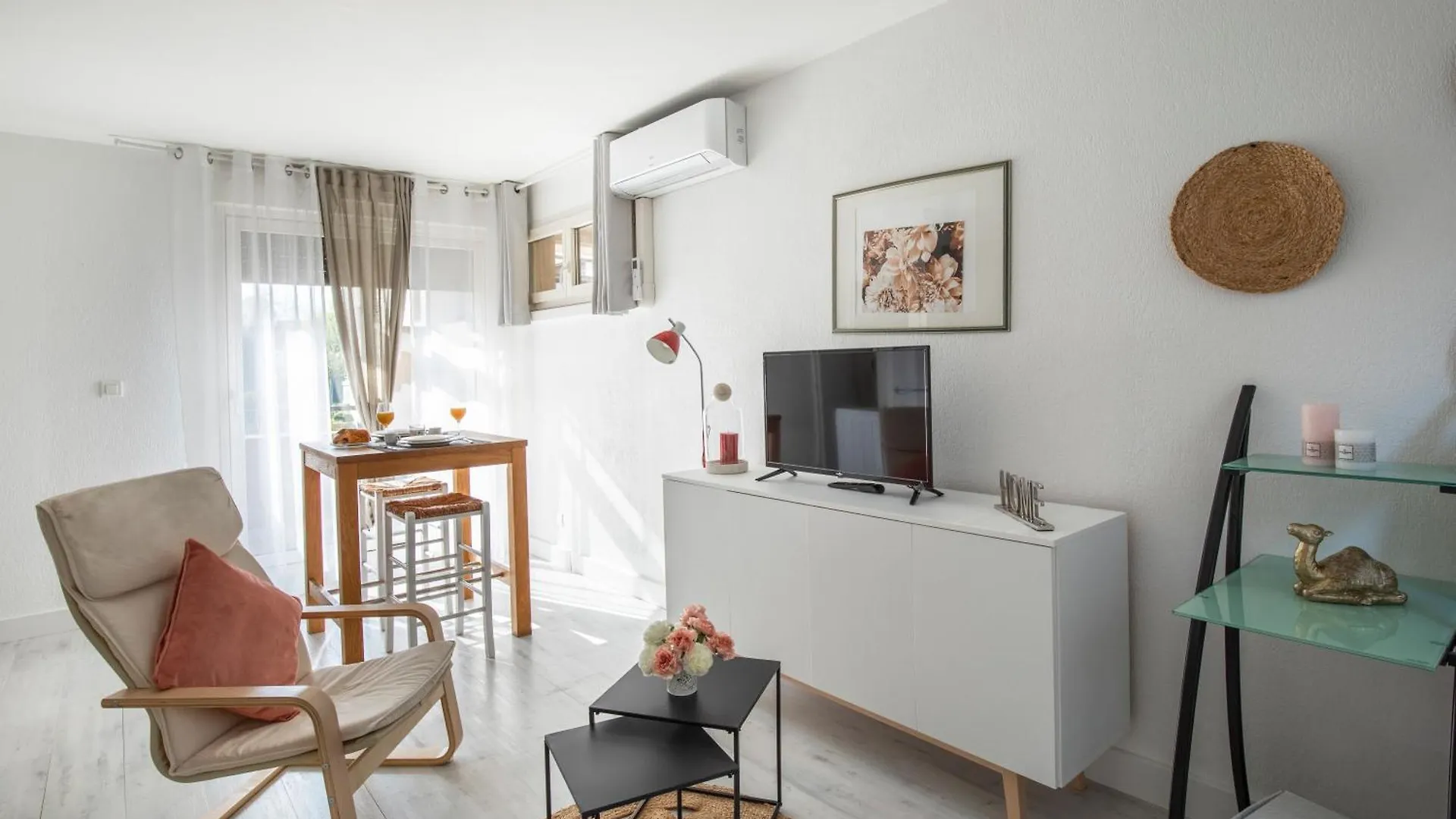 Appartement Studio au Rempart et à 5 min de la gare à Avignon