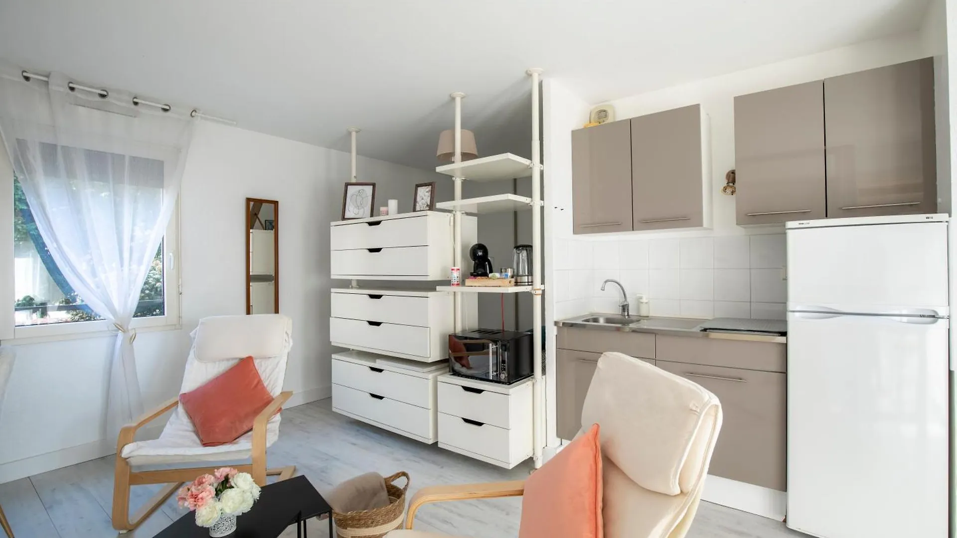 Appartement Studio au Rempart et à 5 min de la gare à Avignon France